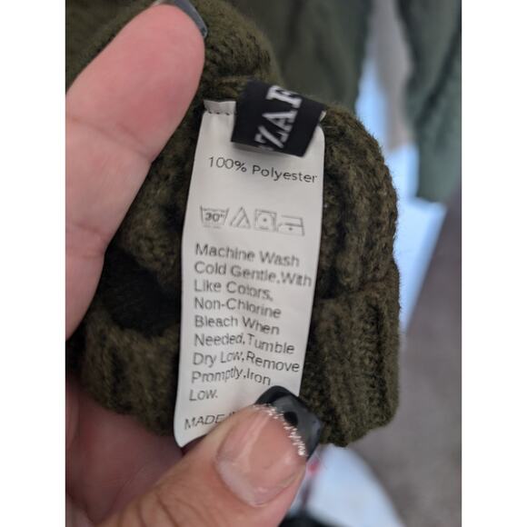 Cable Knit Olive Green Sweater. Fisherman core, Heritage, Cabincore. Zaful (XL) - Picture 9 of 9